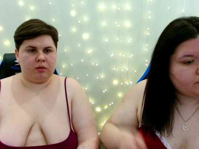 BeckyAndEllen webcam