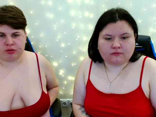 BeckyAndEllen webcam