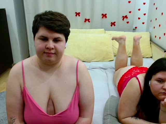 BeckyAndEllen webcam