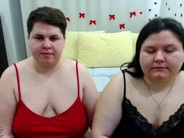 BeckyAndEllen webcam