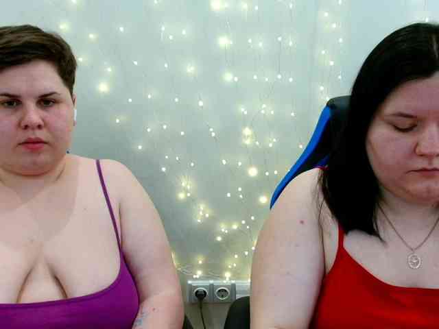 BeckyAndEllen webcam