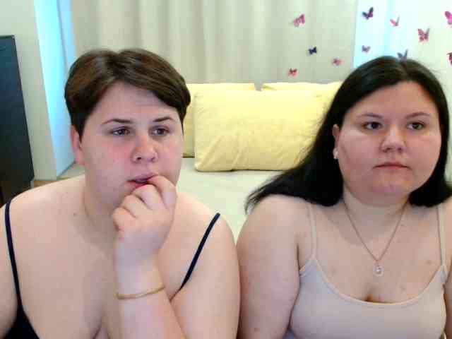 BeckyAndEllen webcam