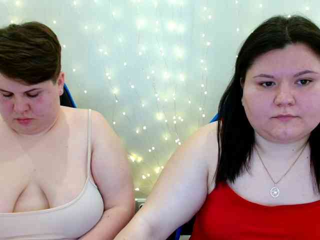 BeckyAndEllen webcam