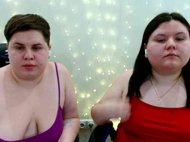 BeckyAndEllen webcam