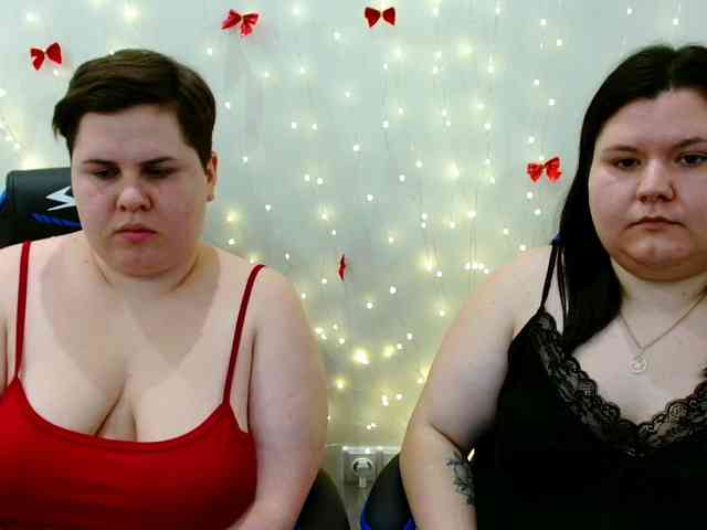 BeckyAndEllen webcam