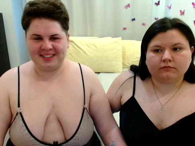BeckyAndEllen webcam