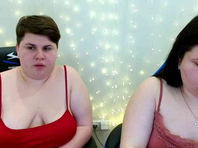 BeckyAndEllen webcam