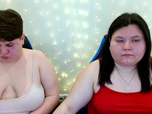 BeckyAndEllen webcam