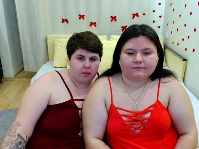 BeckyAndEllen webcam