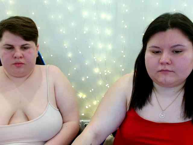 BeckyAndEllen webcam