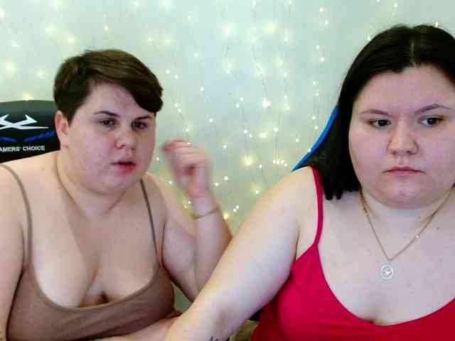 BeckyAndEllen webcam