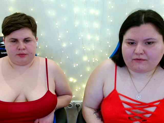 BeckyAndEllen webcam