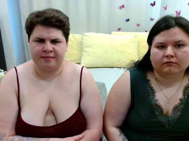 BeckyAndEllen webcam
