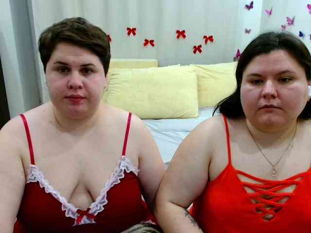BeckyAndEllen webcam