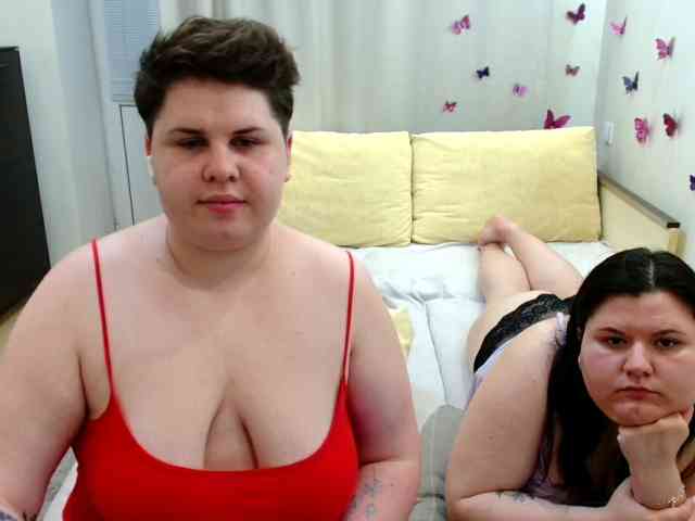 BeckyAndEllen webcam