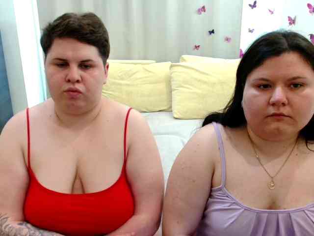 BeckyAndEllen webcam