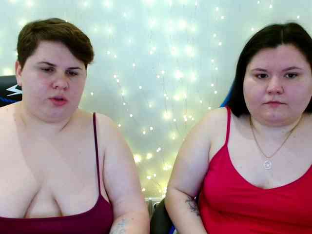 BeckyAndEllen webcam