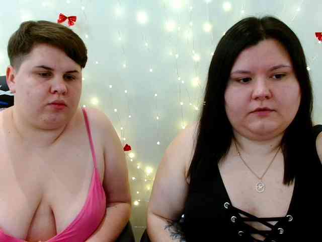 BeckyAndEllen webcam