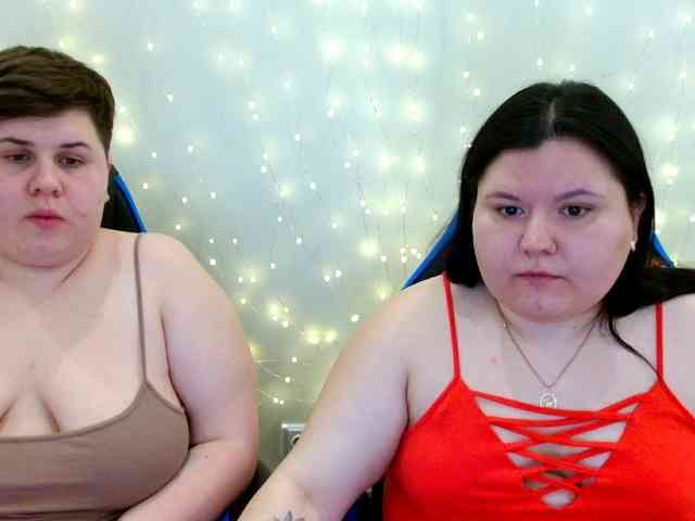 BeckyAndEllen webcam