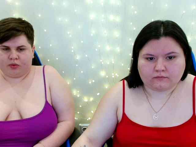 BeckyAndEllen webcam