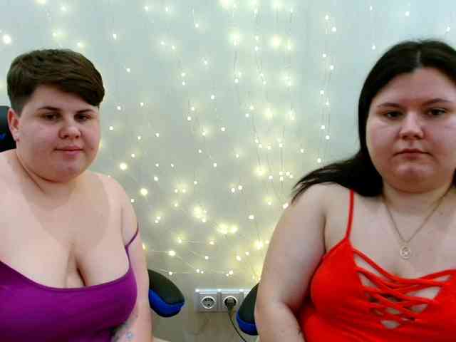 BeckyAndEllen webcam