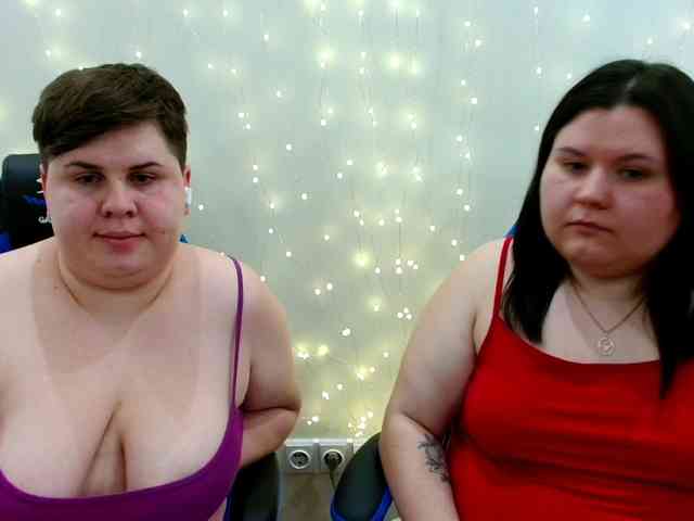 BeckyAndEllen webcam