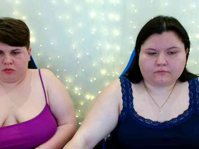 BeckyAndEllen webcam