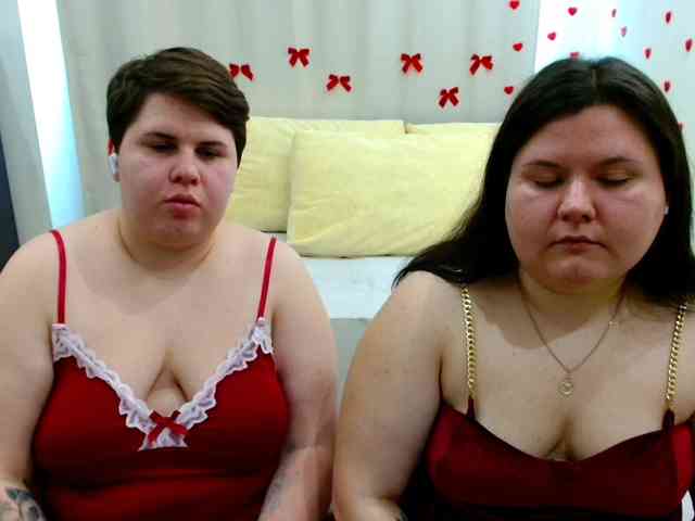 BeckyAndEllen webcam