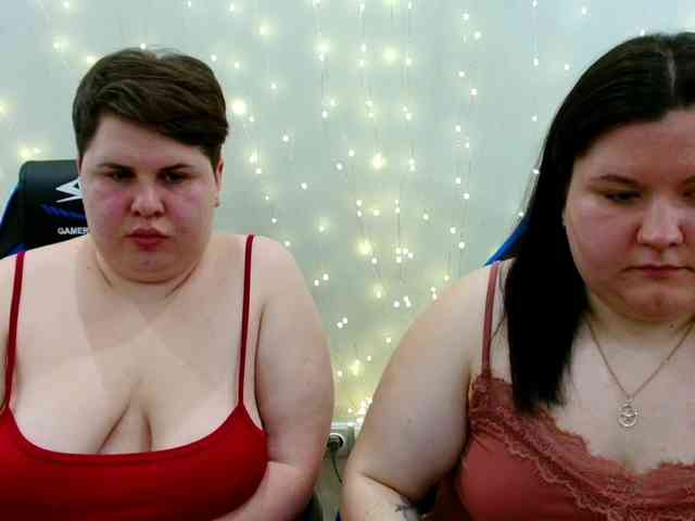 BeckyAndEllen webcam