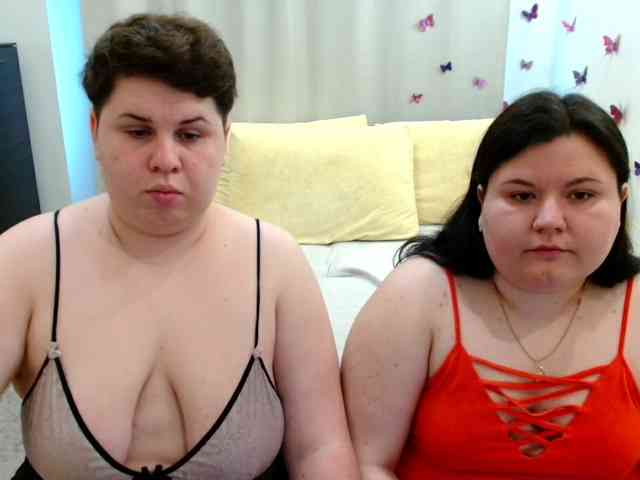 BeckyAndEllen webcam