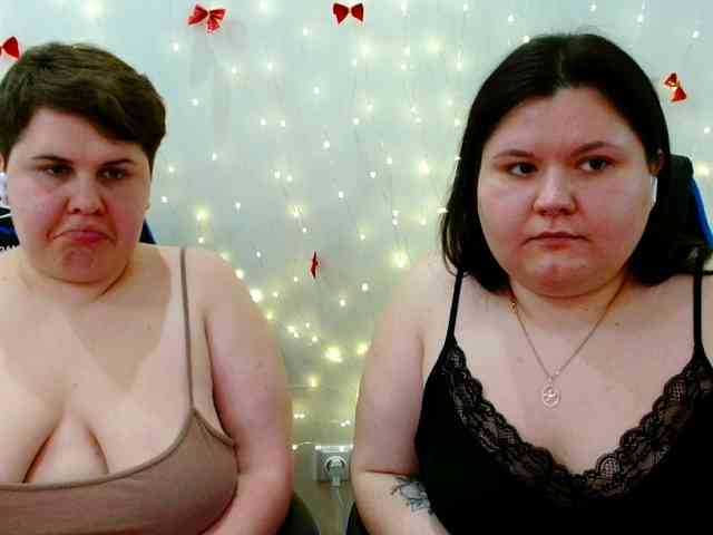 BeckyAndEllen webcam