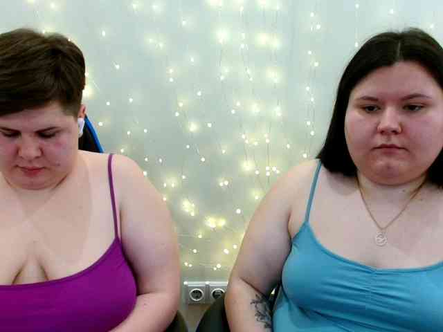 BeckyAndEllen webcam