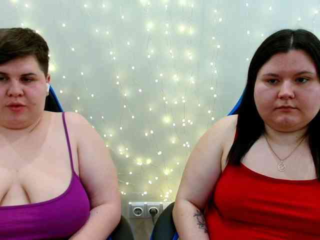 BeckyAndEllen webcam
