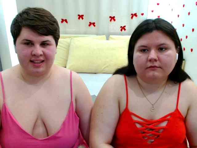 BeckyAndEllen webcam