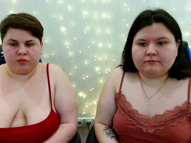 BeckyAndEllen webcam