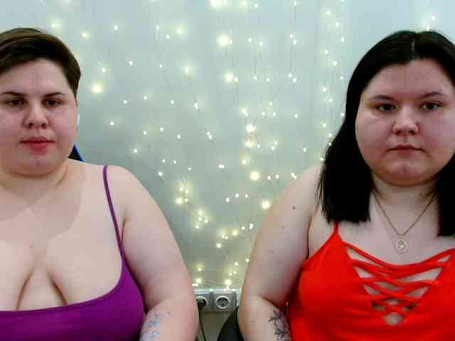 BeckyAndEllen webcam
