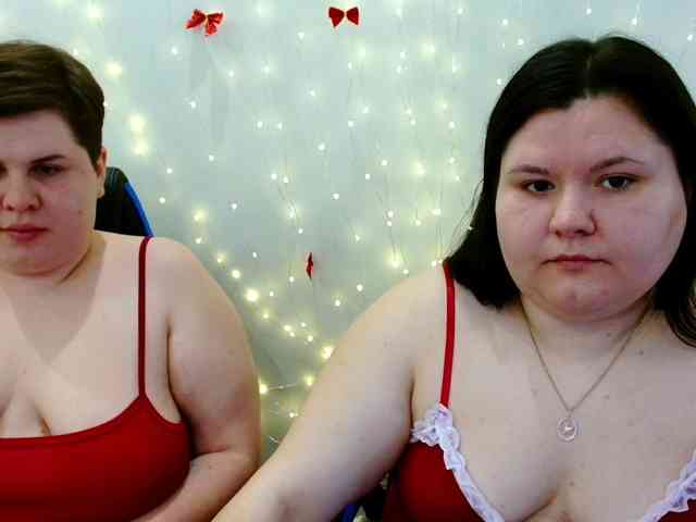 BeckyAndEllen webcam