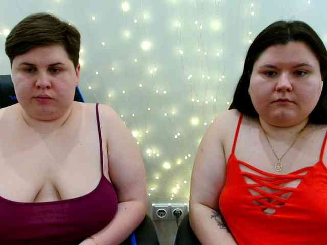 BeckyAndEllen webcam