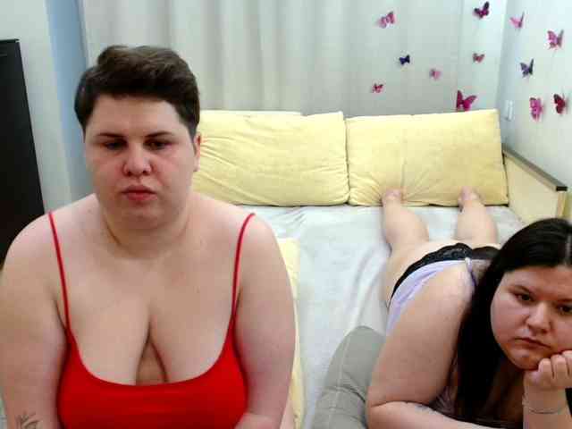 BeckyAndEllen webcam