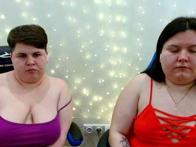 BeckyAndEllen webcam