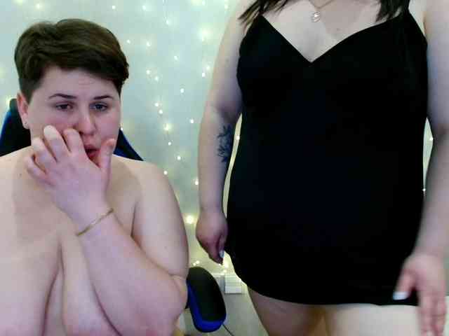 BeckyAndEllen Live Webcam on BongaCams
