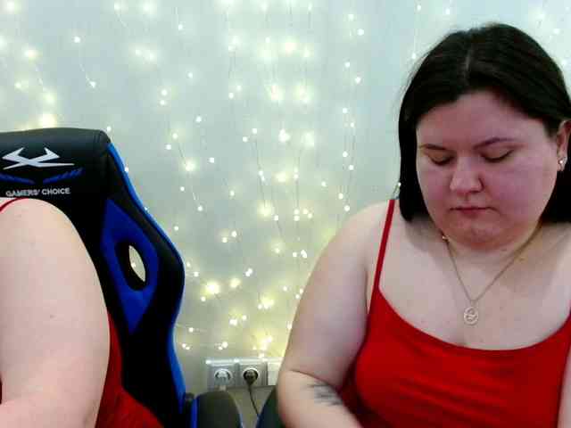 BeckyAndEllen webcam