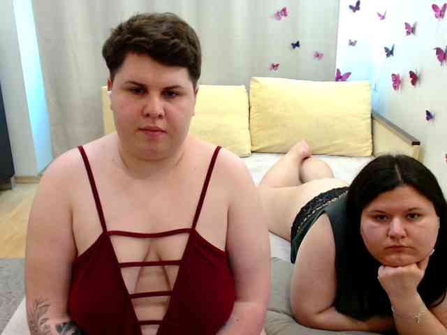 BeckyAndEllen webcam