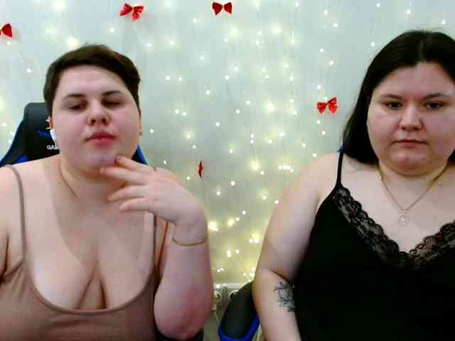 BeckyAndEllen webcam