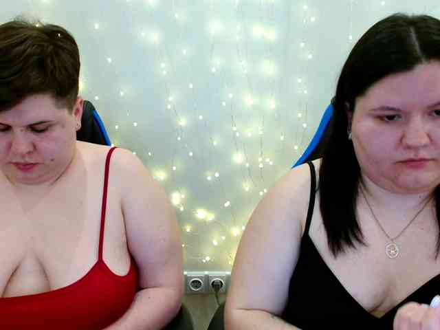 BeckyAndEllen webcam