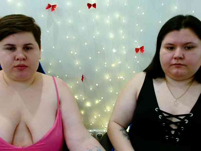BeckyAndEllen webcam