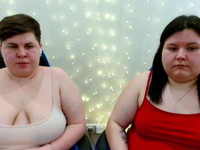 BeckyAndEllen webcam