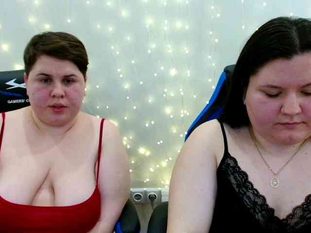 BeckyAndEllen webcam
