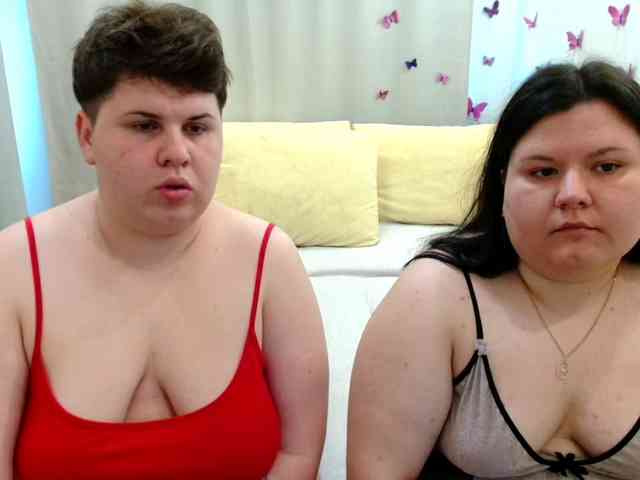 BeckyAndEllen webcam