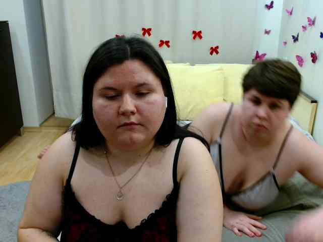 BeckyAndEllen webcam